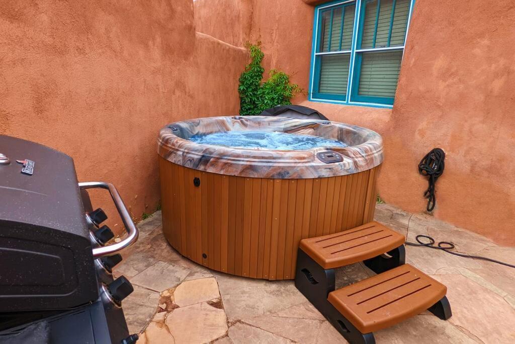 Enchanted Casita With Private Outdoor Hot Tub And Patio, Near Santa Fe Plaza, Sleeps 4 With Free Parking Санта Фе Екстериор снимка