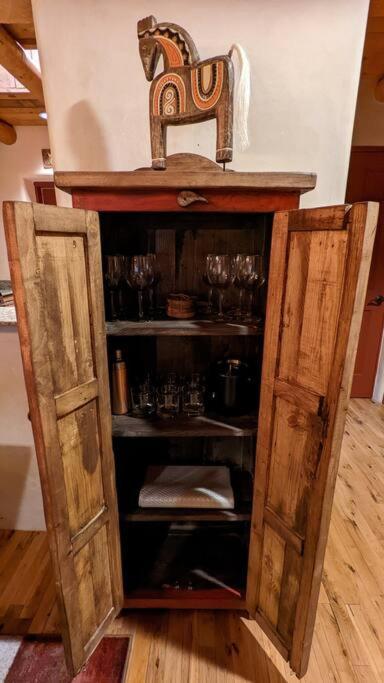 Enchanted Casita With Private Outdoor Hot Tub And Patio, Near Santa Fe Plaza, Sleeps 4 With Free Parking Санта Фе Екстериор снимка