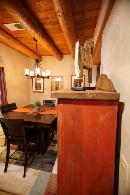 Enchanted Casita With Private Outdoor Hot Tub And Patio, Near Santa Fe Plaza, Sleeps 4 With Free Parking Санта Фе Екстериор снимка