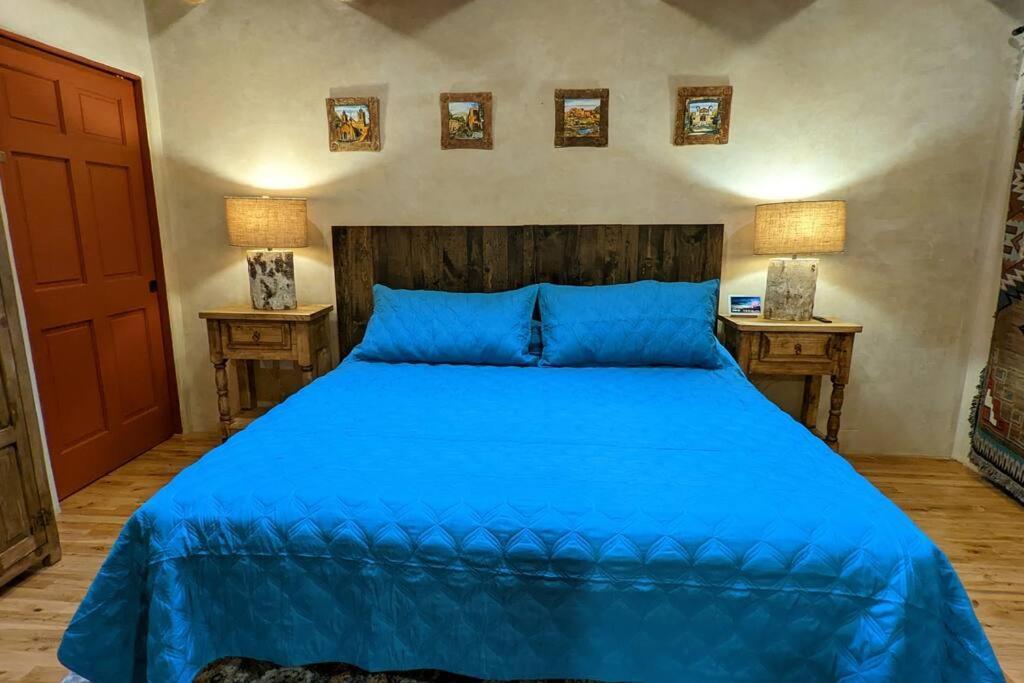 Enchanted Casita With Private Outdoor Hot Tub And Patio, Near Santa Fe Plaza, Sleeps 4 With Free Parking Санта Фе Екстериор снимка
