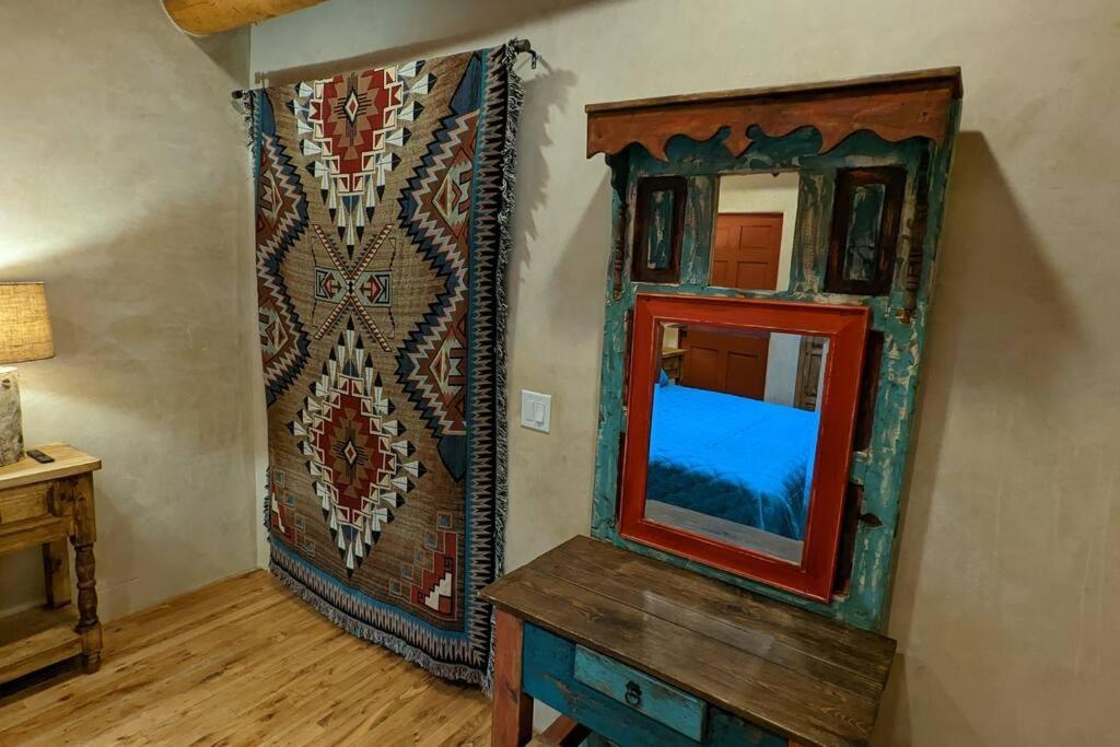 Magical Santa Fe Stay, Minutes From Town Square, Sleeps 4, Includes Free Parking And Outdoor Hot Tub! Екстериор снимка